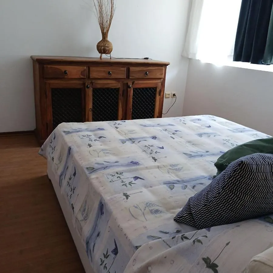 Wild Chery - 2 Bedroom Apartment - Economy ヴァルナ