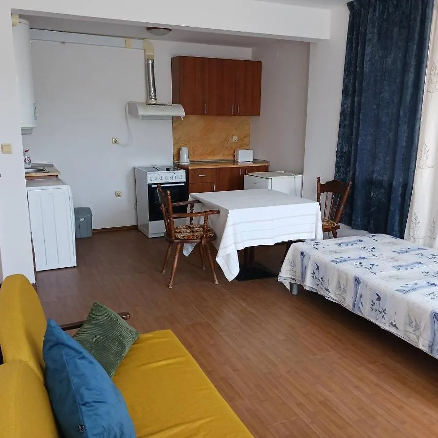 Wild Chery - 2 Bedroom Apartment - Economy ヴァルナ ブルガリア